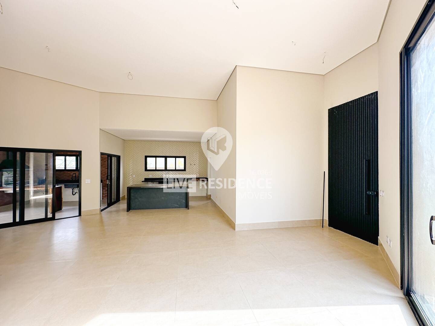 Casa à venda com 3 quartos, 223m² - Foto 12
