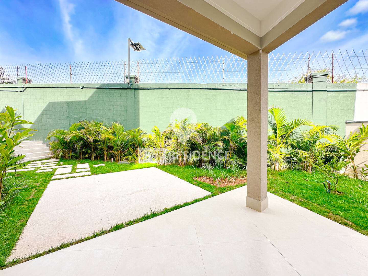 Casa à venda com 3 quartos, 223m² - Foto 6