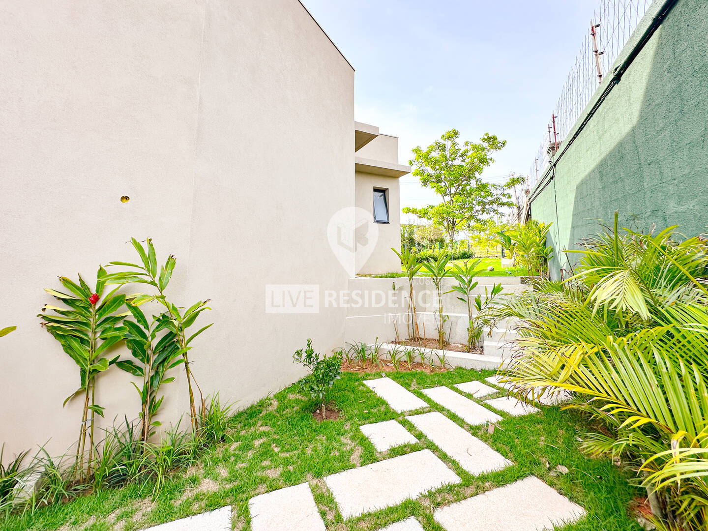 Casa à venda com 3 quartos, 223m² - Foto 7