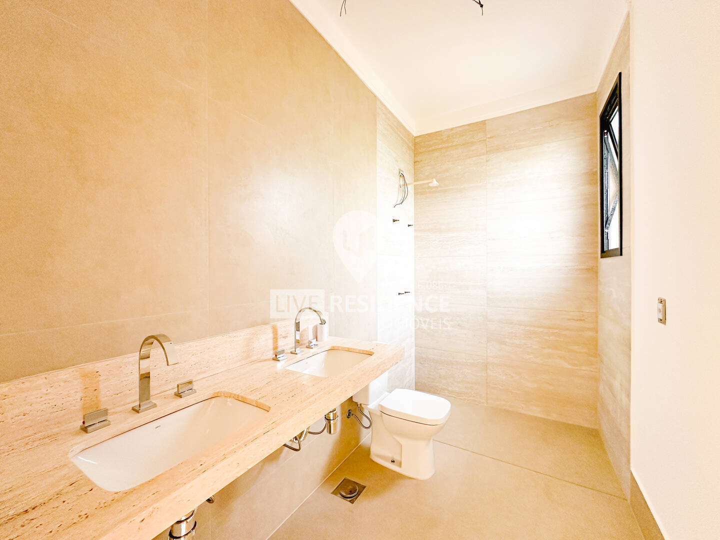 Casa à venda com 3 quartos, 223m² - Foto 22