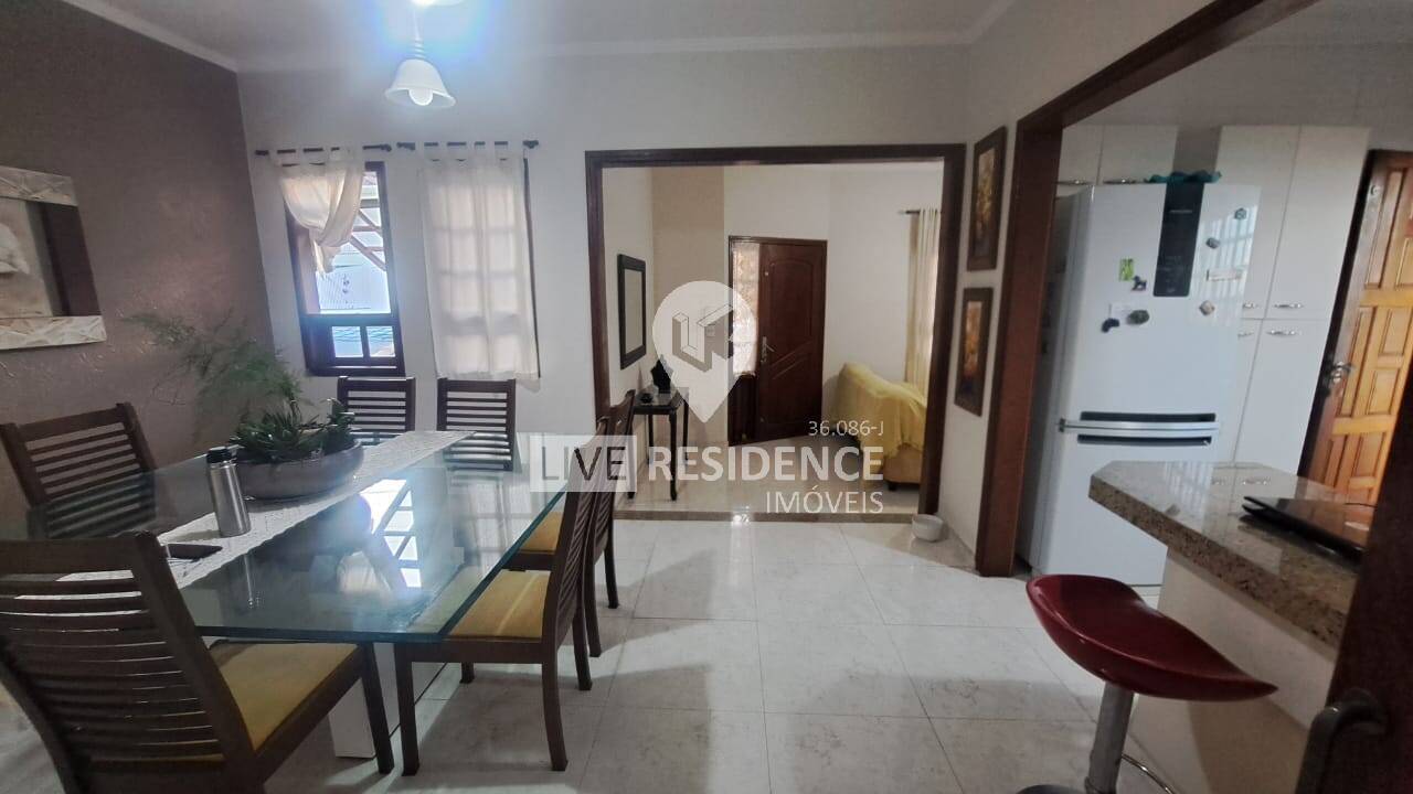 Casa, 4 quartos, 200 m² - Foto 33