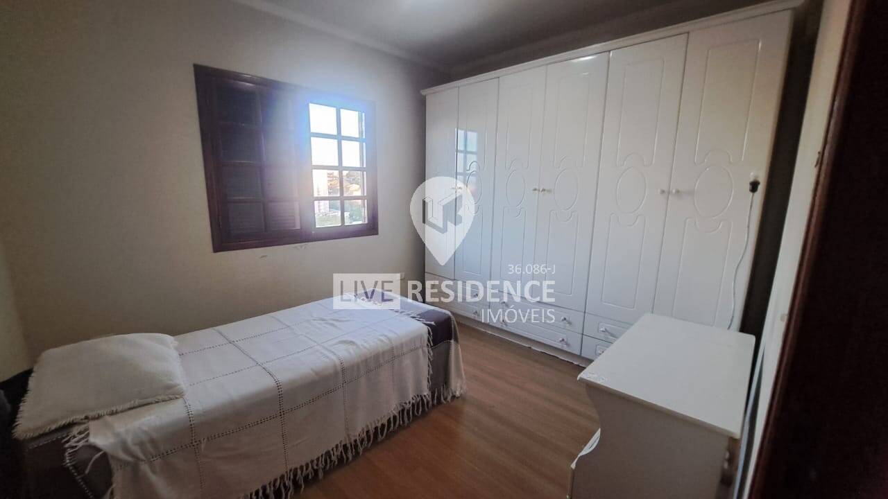 Casa, 4 quartos, 200 m² - Foto 32