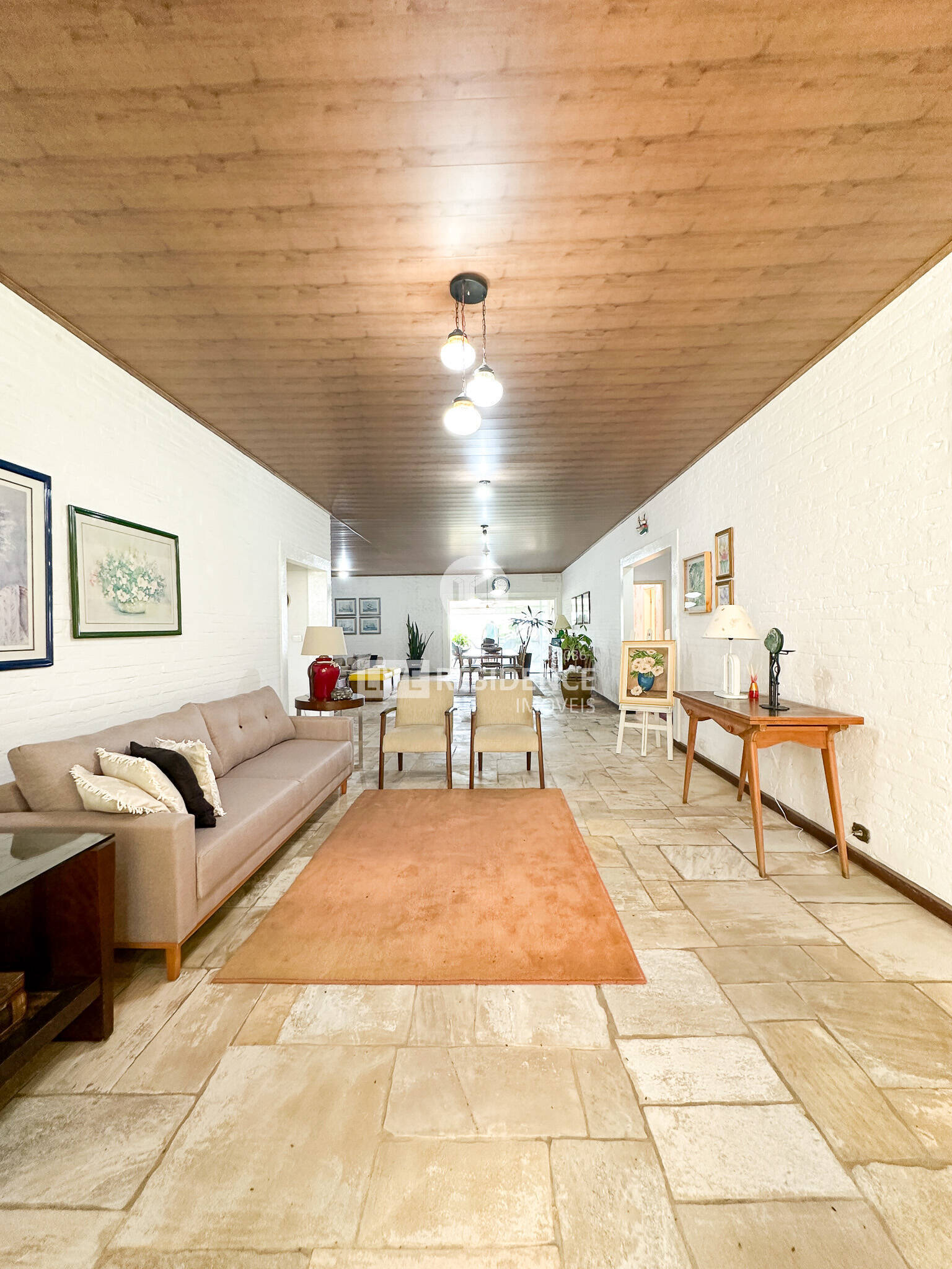 Casa à venda com 3 quartos, 615m² - Foto 3