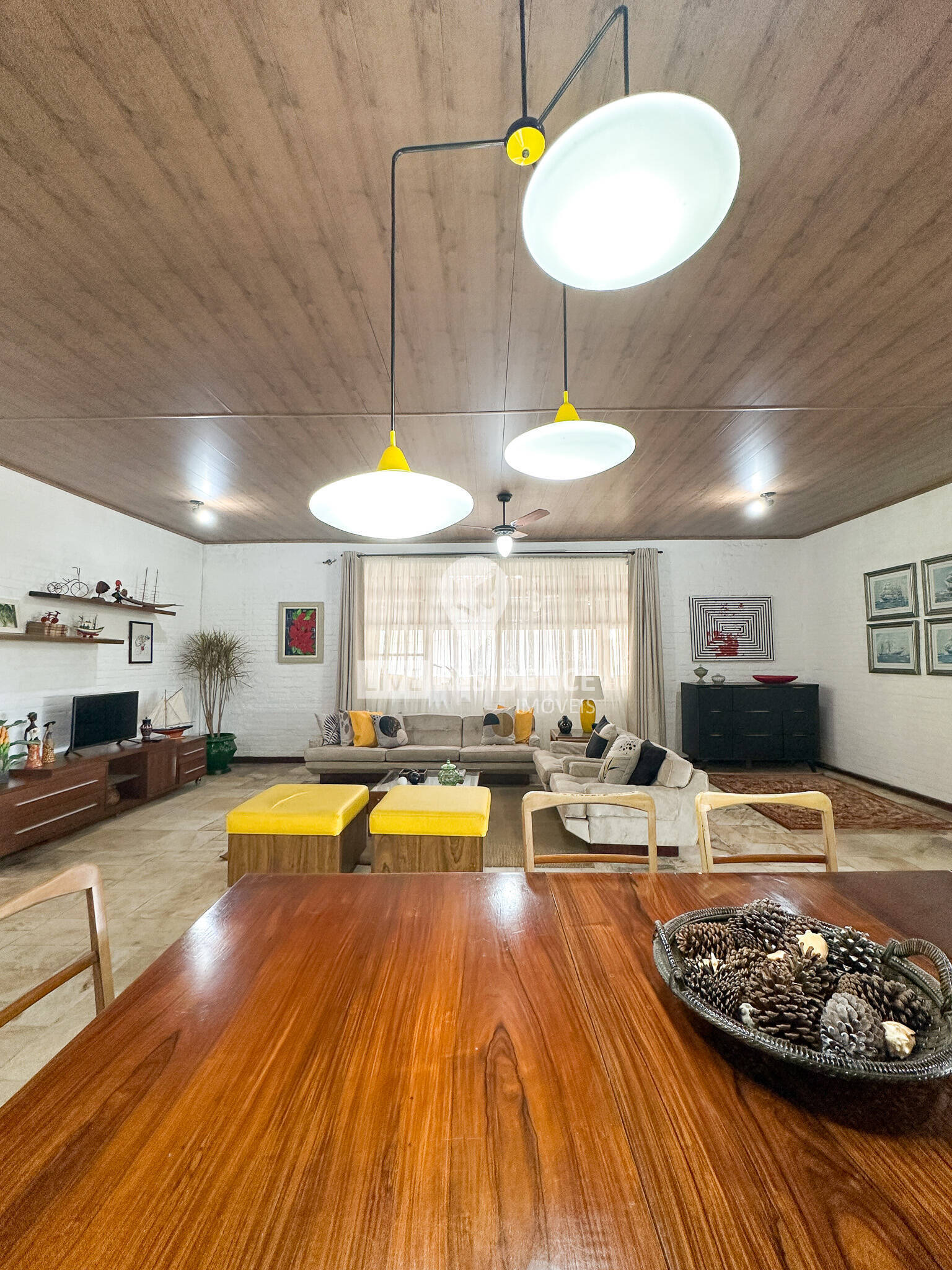 Casa à venda com 3 quartos, 615m² - Foto 4