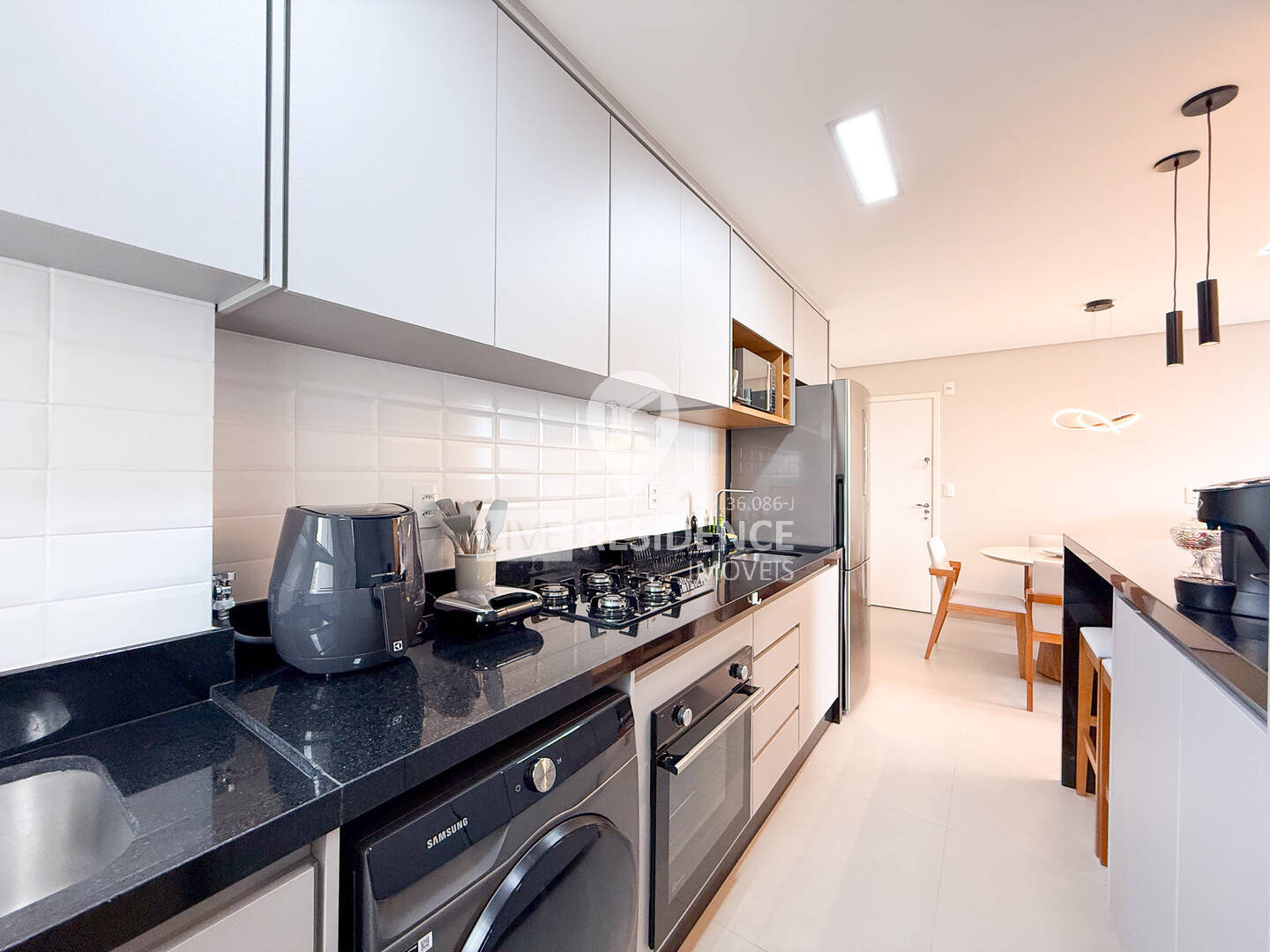 Apartamento à venda com 2 quartos, 52m² - Foto 13
