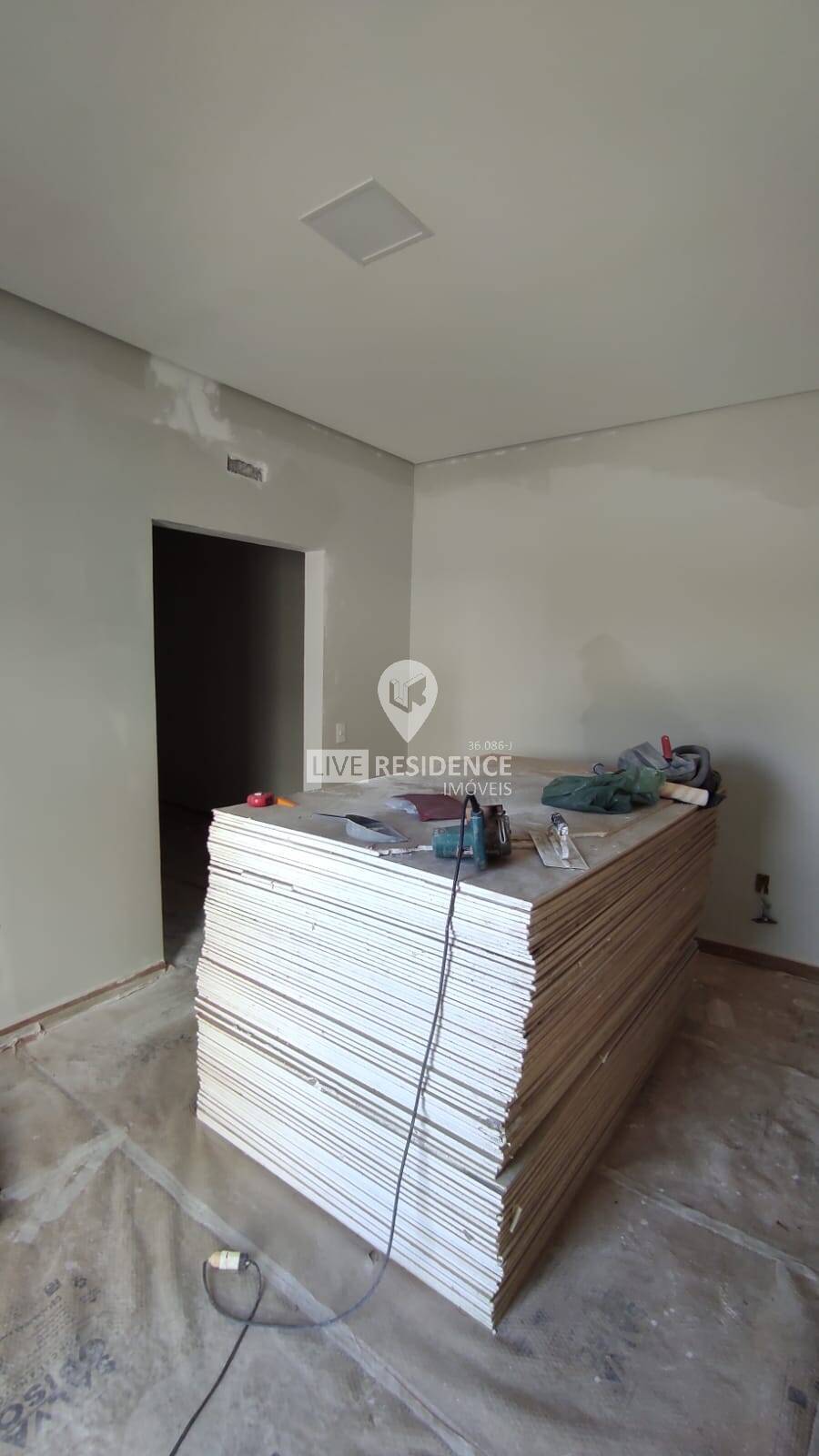 Casa à venda com 3 quartos, 220m² - Foto 15