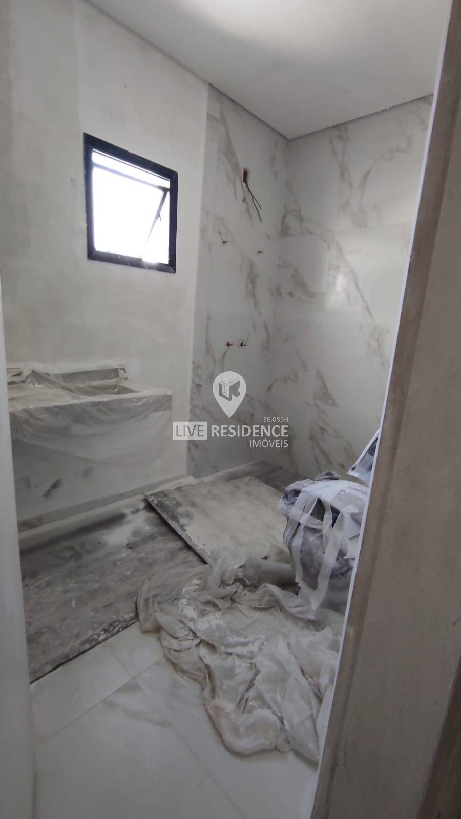 Casa à venda com 3 quartos, 220m² - Foto 17