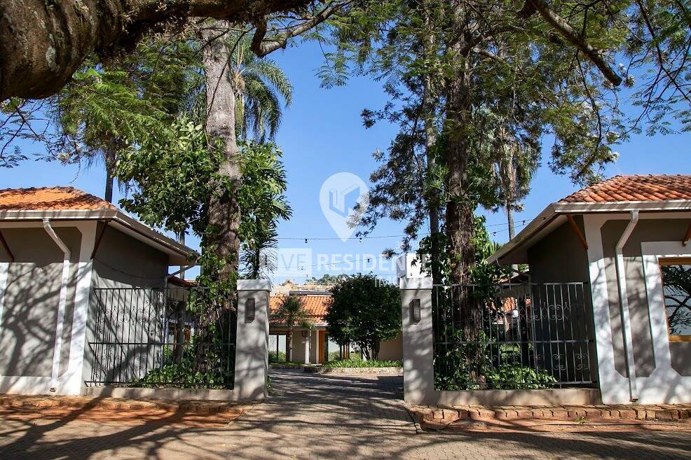 Casa à venda com 3 quartos, 220m² - Foto 27