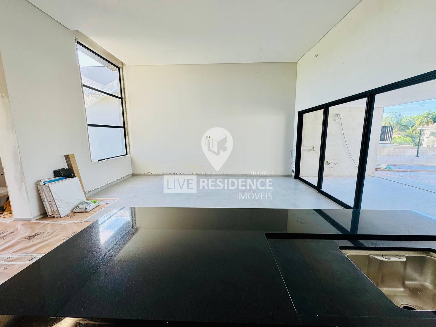 Casa à venda com 3 quartos, 220m² - Foto 5