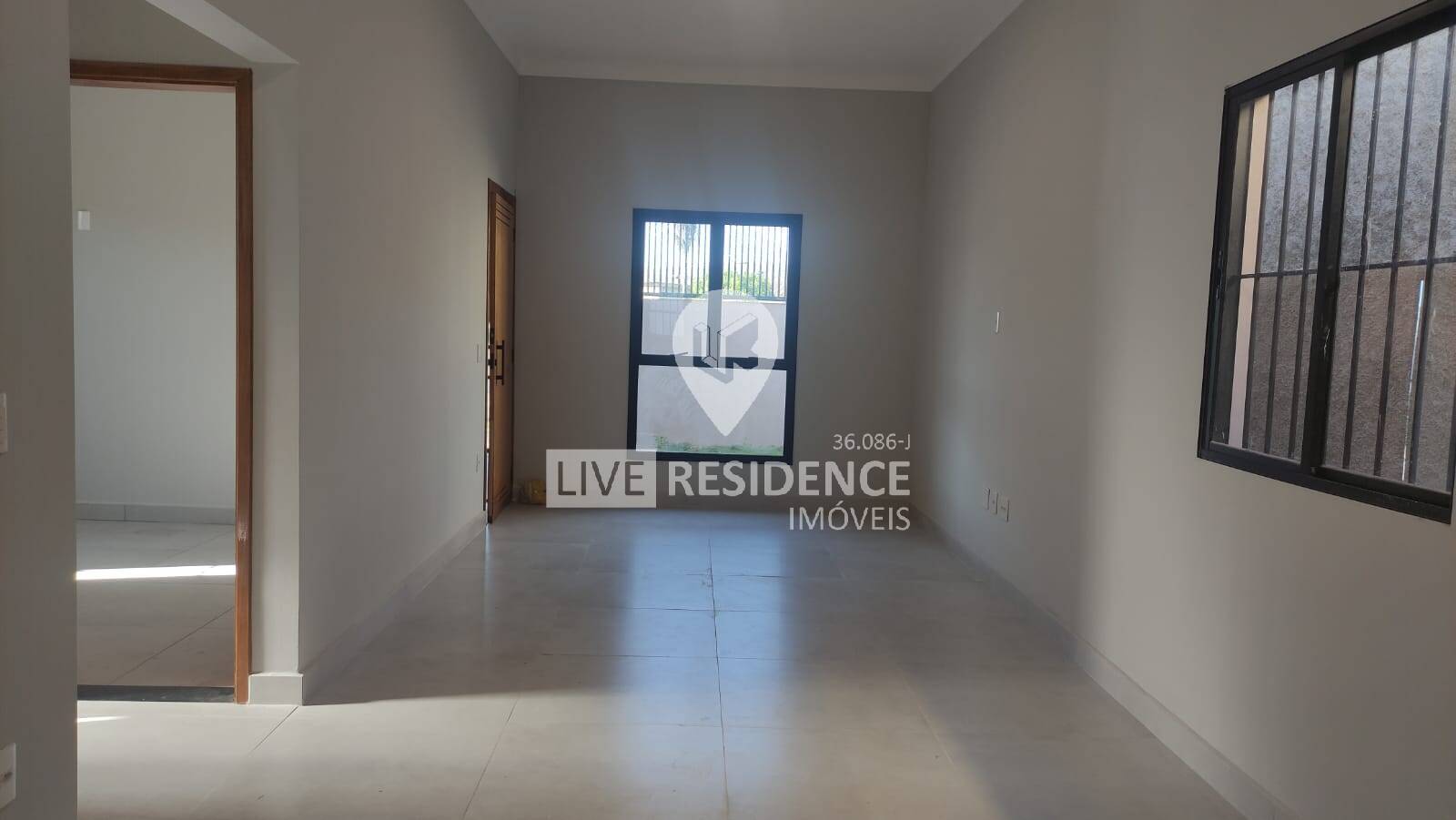 Casa térrea próximo ao centro de Itatiba-Sp