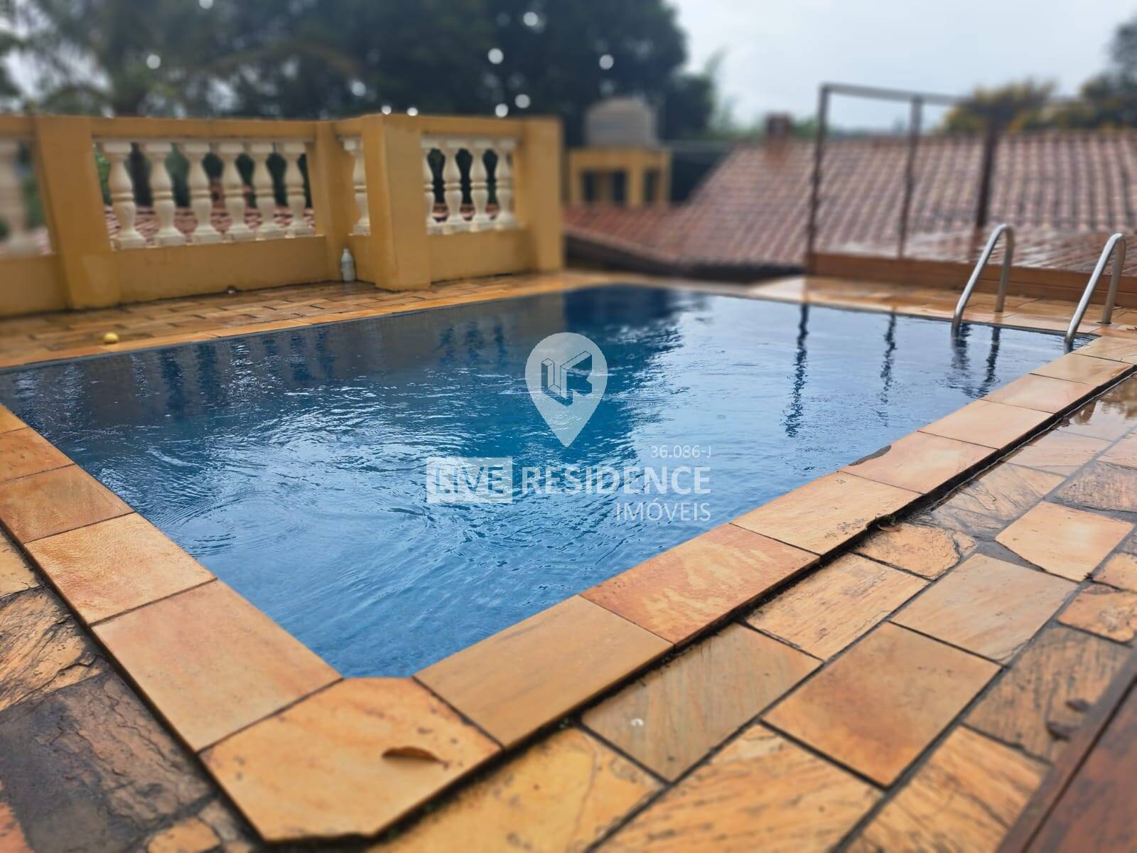 Casa à venda com 2 quartos, 290m² - Foto 11