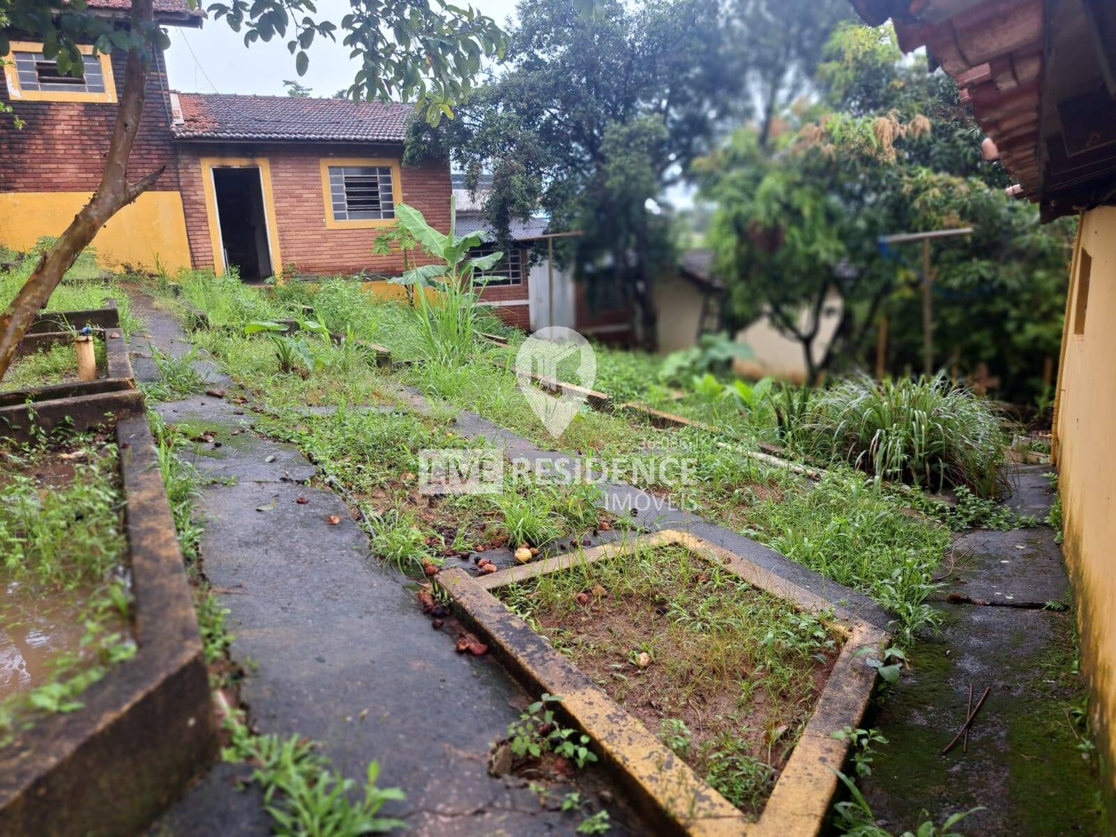 Casa à venda com 2 quartos, 290m² - Foto 14