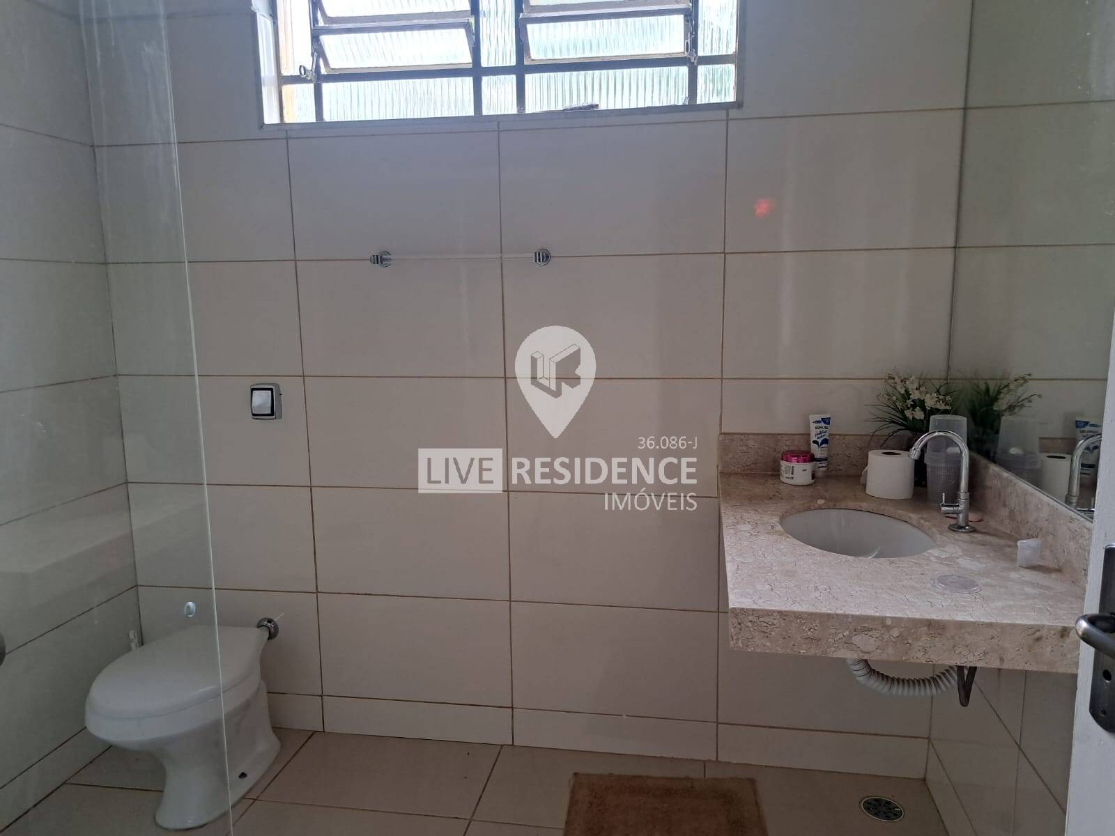 Casa à venda com 2 quartos, 290m² - Foto 17