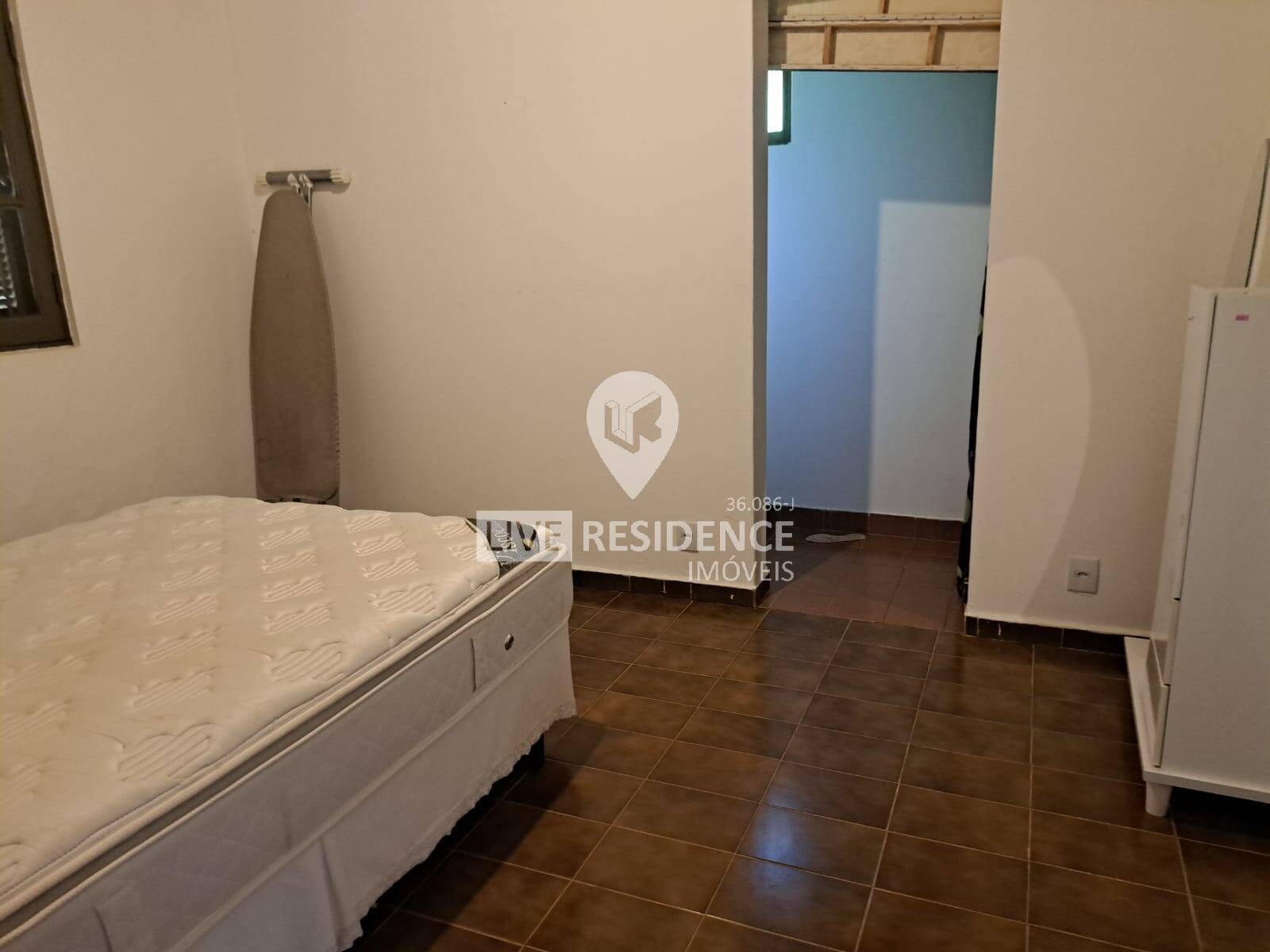 Casa à venda com 2 quartos, 290m² - Foto 20