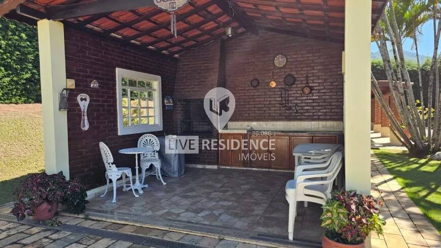 Casa à venda com 3 quartos, 274m² - Foto 35