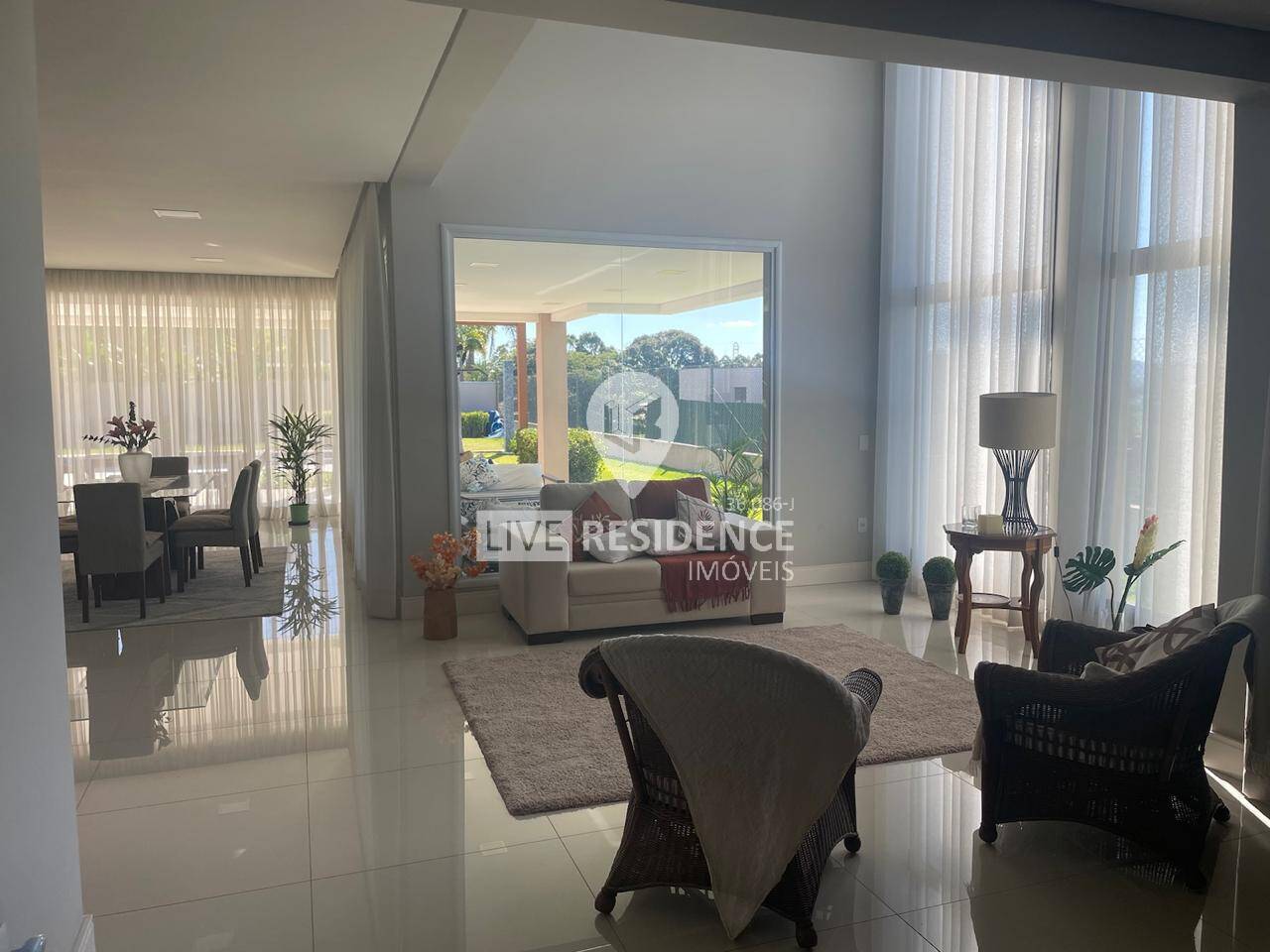 Casa à venda com 4 quartos, 434m² - Foto 24