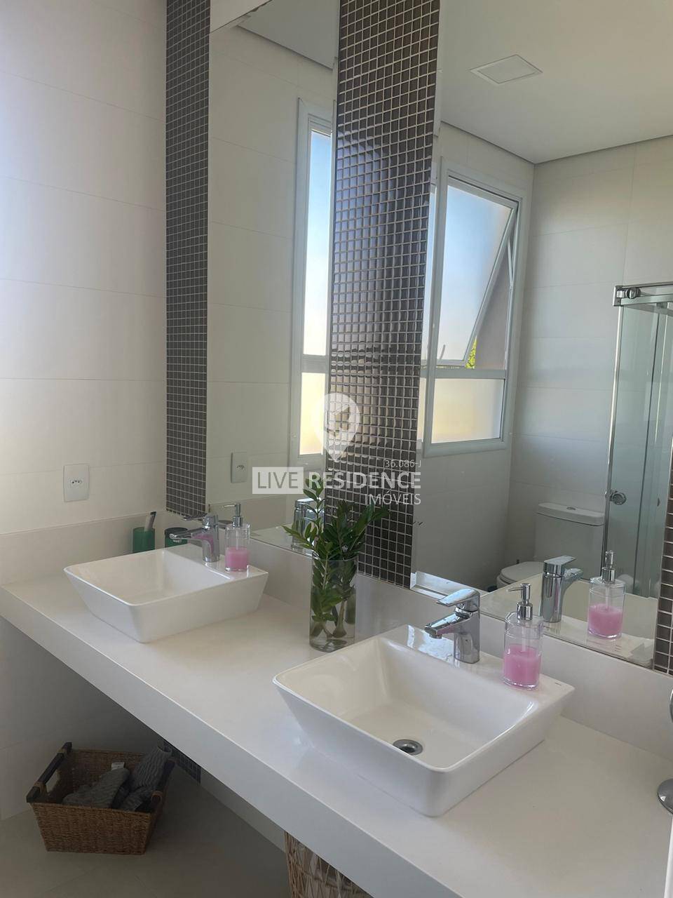Casa à venda com 4 quartos, 434m² - Foto 57