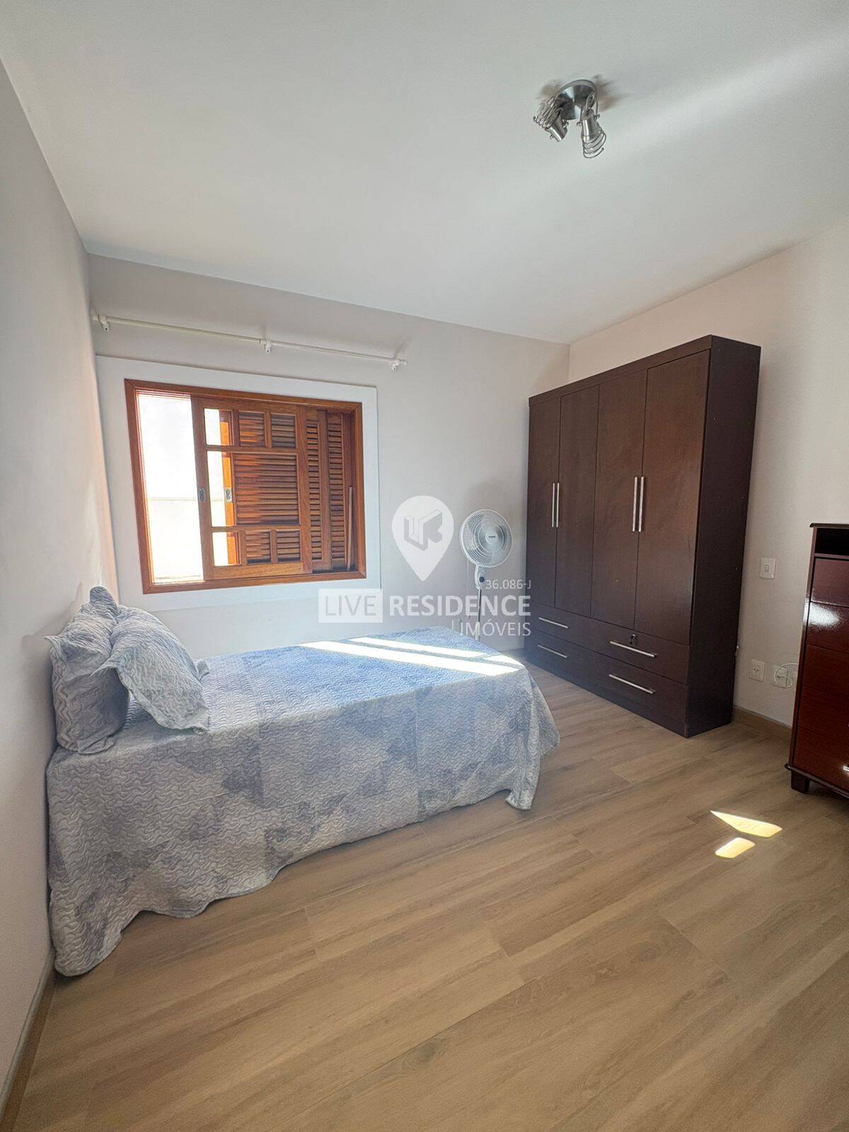 Casa à venda com 3 quartos, 163m² - Foto 14