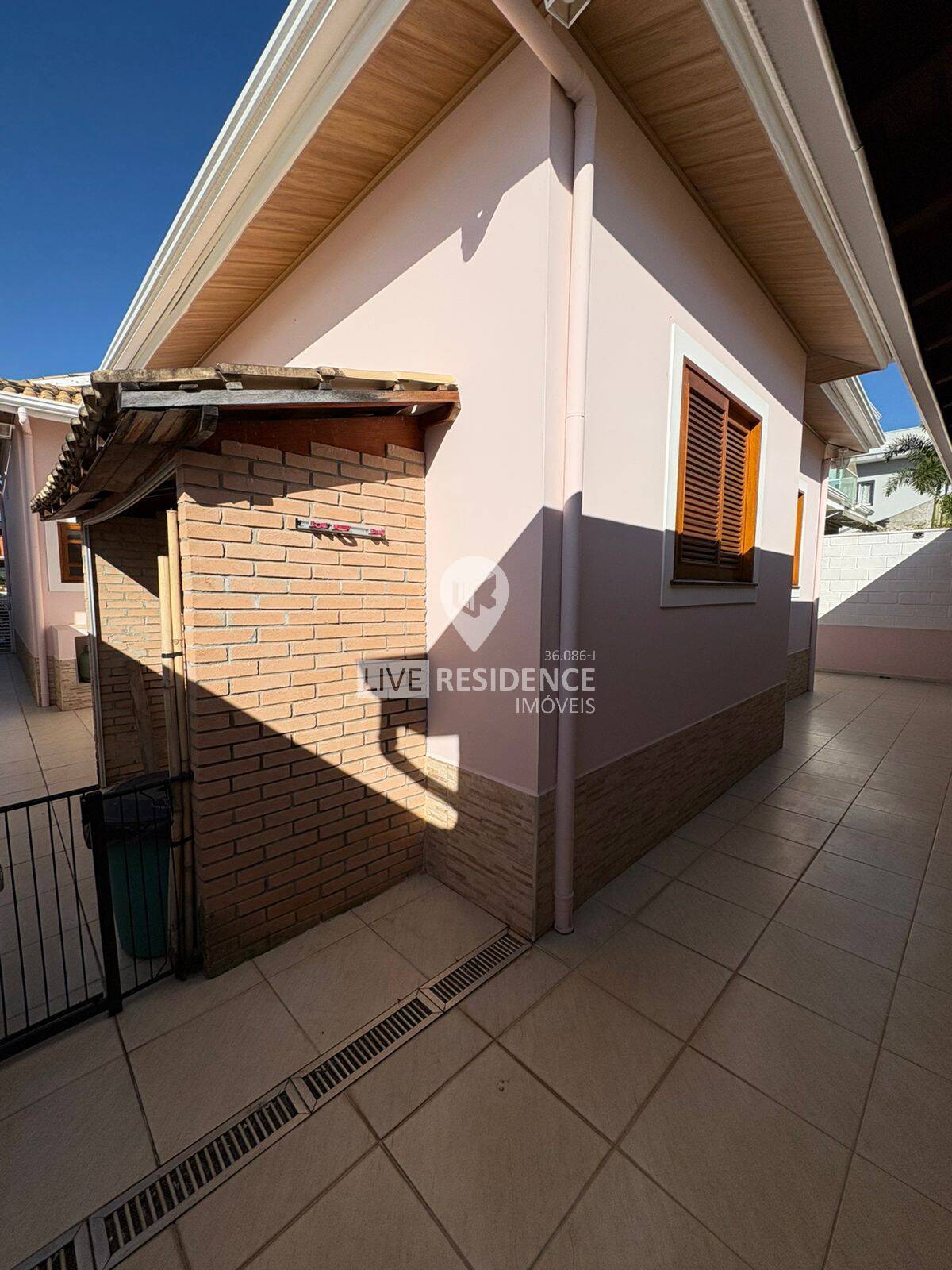 Casa à venda com 3 quartos, 163m² - Foto 5