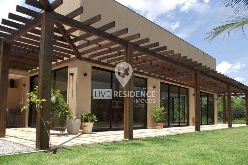 Casa à venda com 3 quartos, 335m² - Foto 7