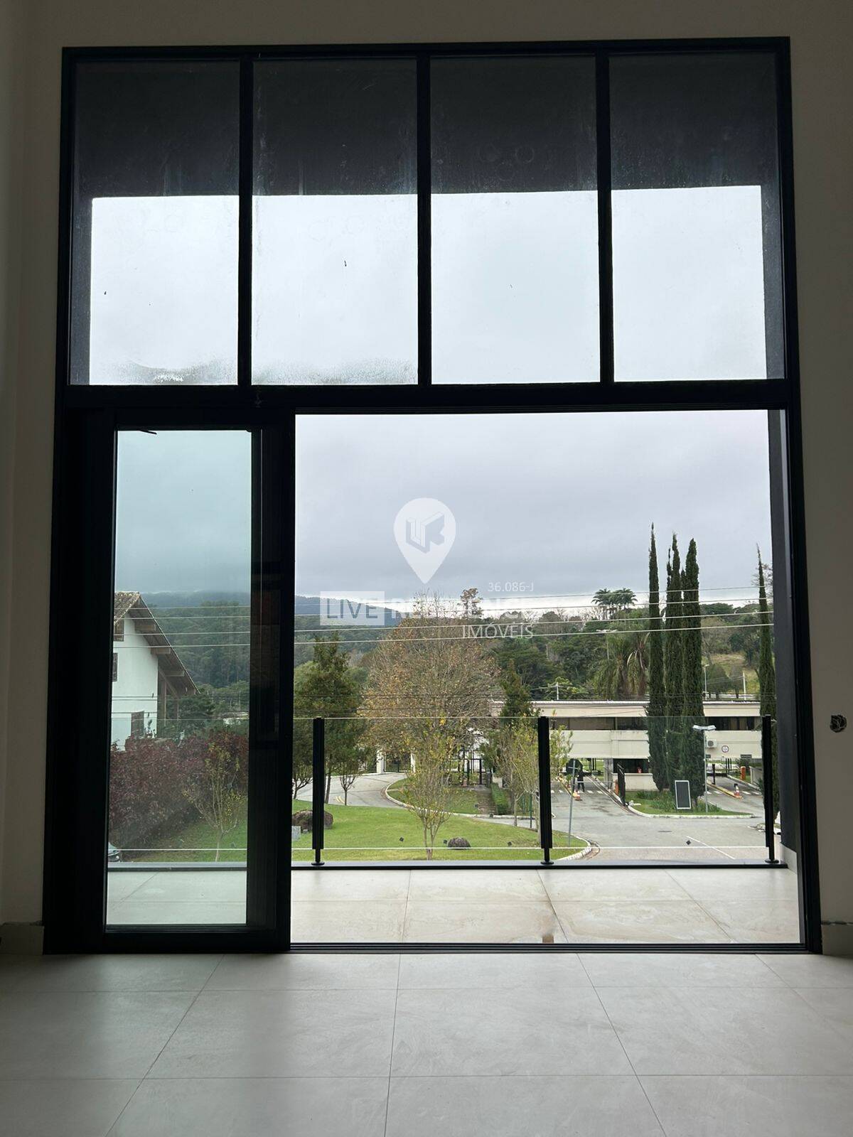 Casa à venda com 3 quartos, 335m² - Foto 20