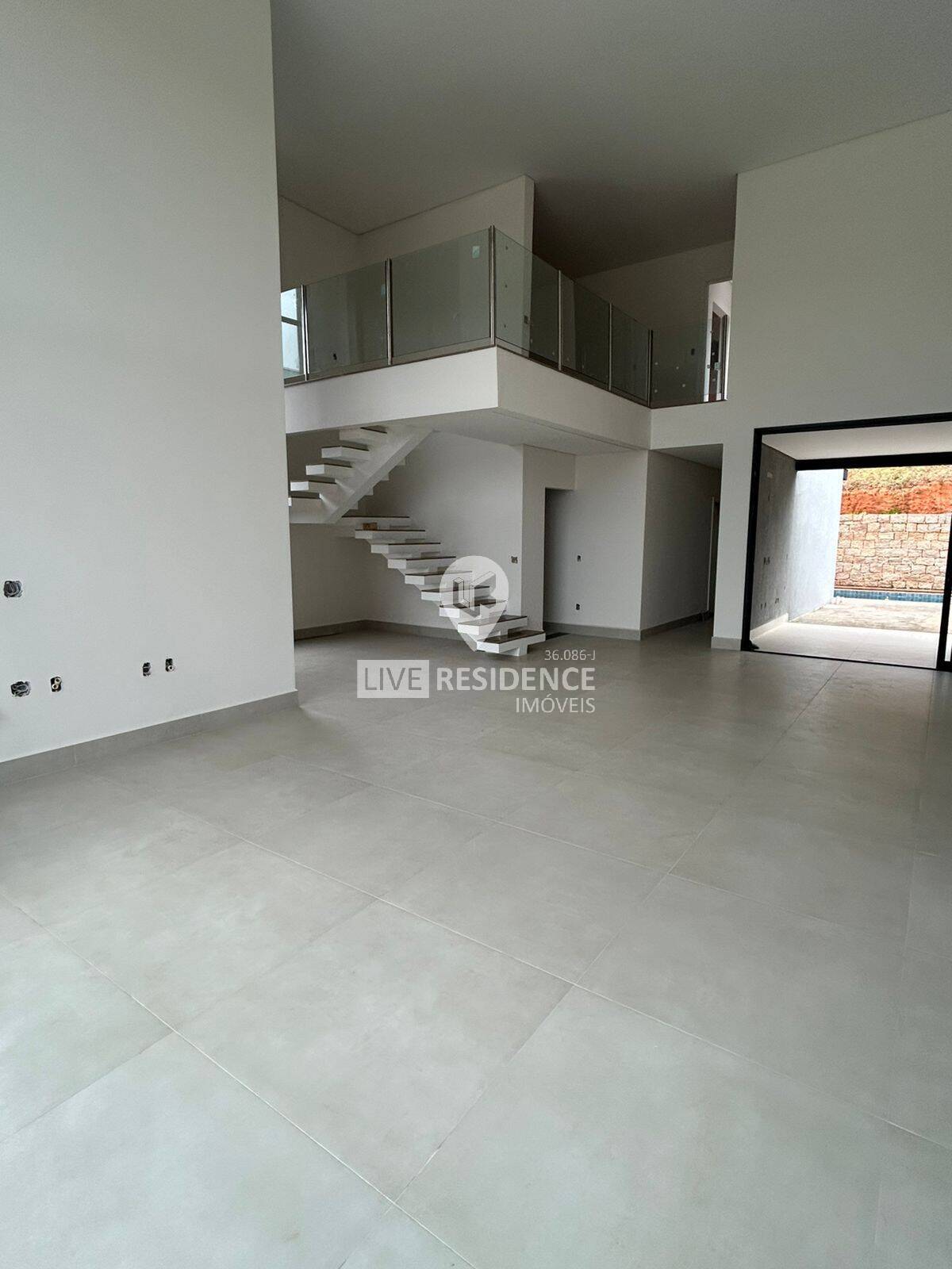 Casa à venda com 3 quartos, 335m² - Foto 18