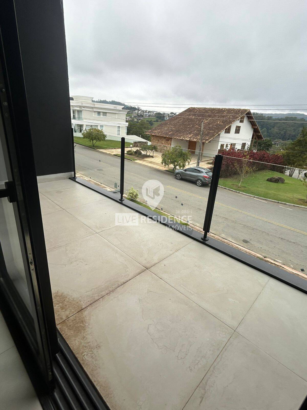 Casa à venda com 3 quartos, 335m² - Foto 27