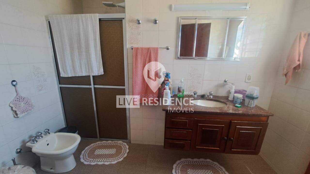 Casa à venda com 4 quartos, 360m² - Foto 19