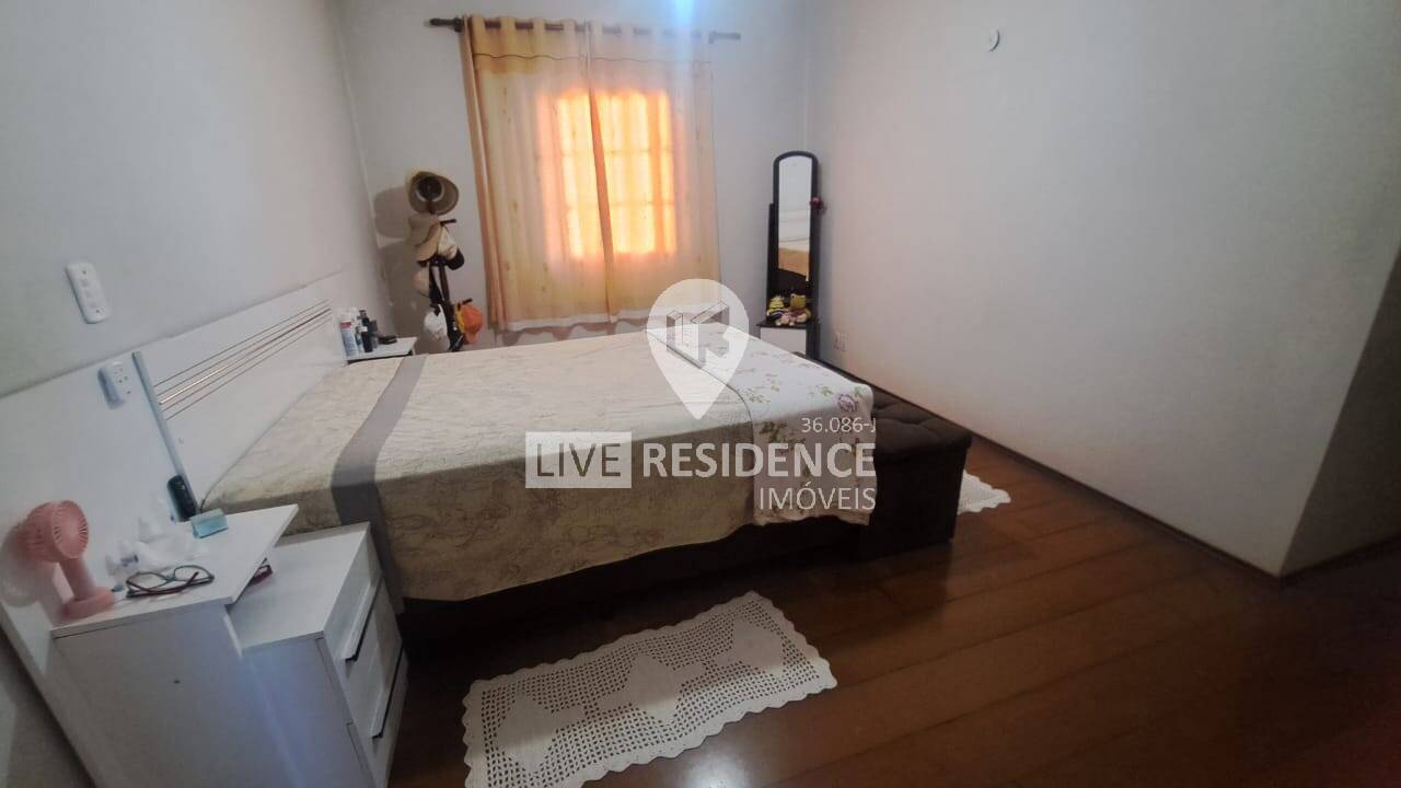 Casa à venda com 4 quartos, 360m² - Foto 20