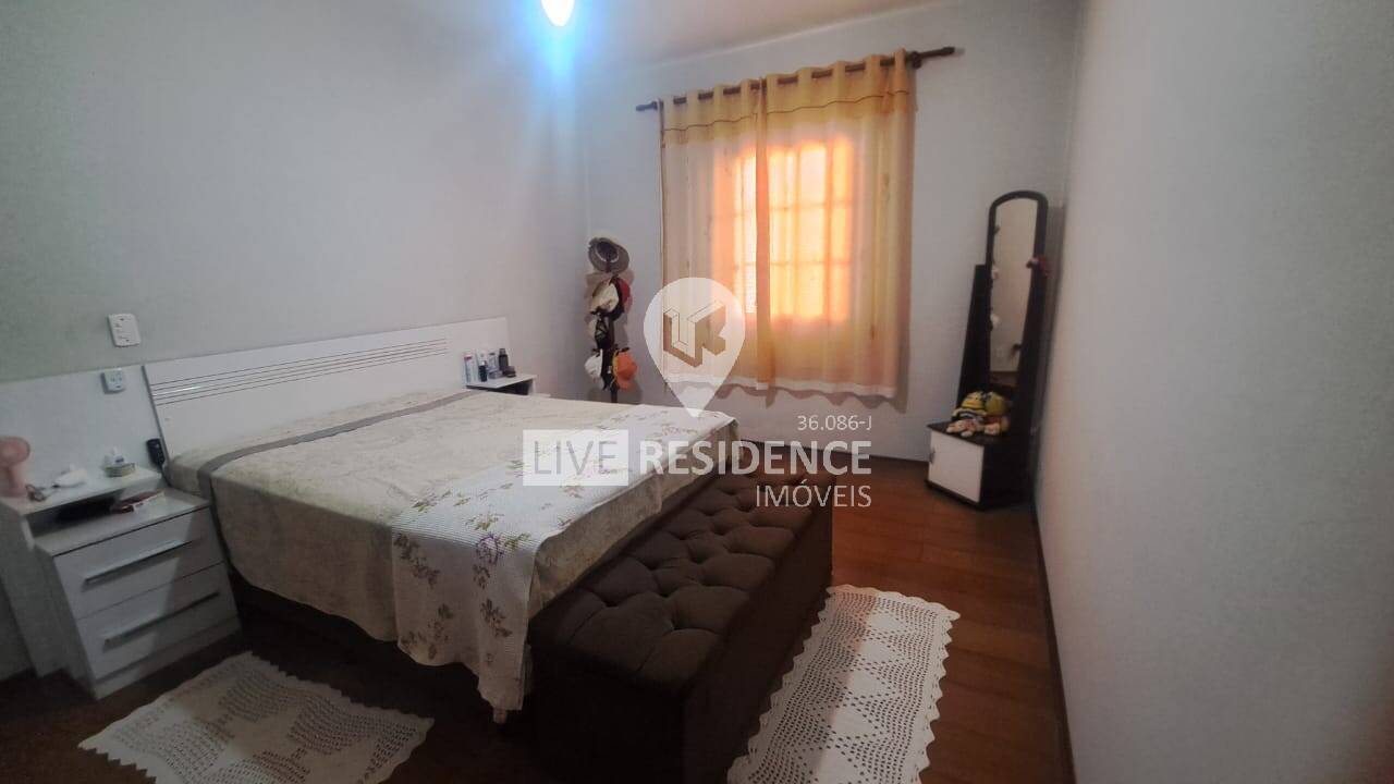 Casa à venda com 4 quartos, 360m² - Foto 21