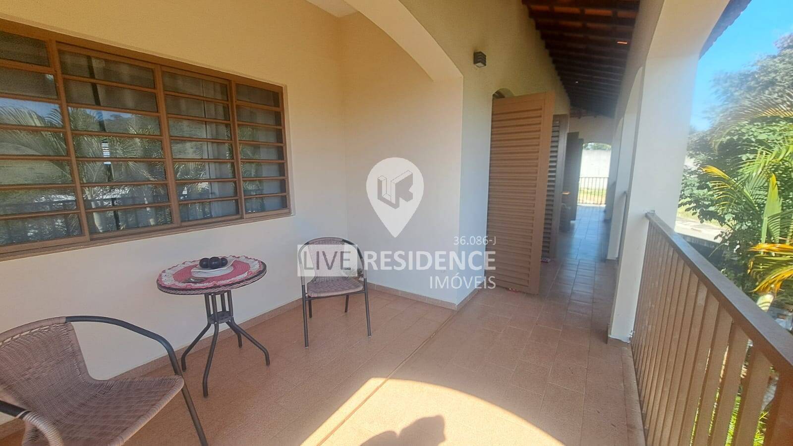 Casa à venda com 4 quartos, 360m² - Foto 27