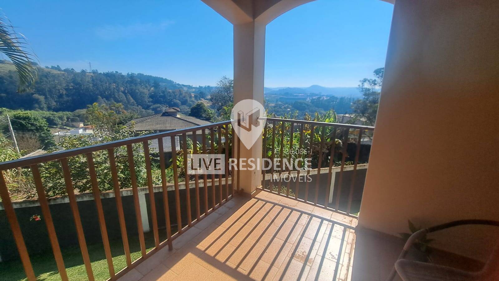 Casa à venda com 4 quartos, 360m² - Foto 10