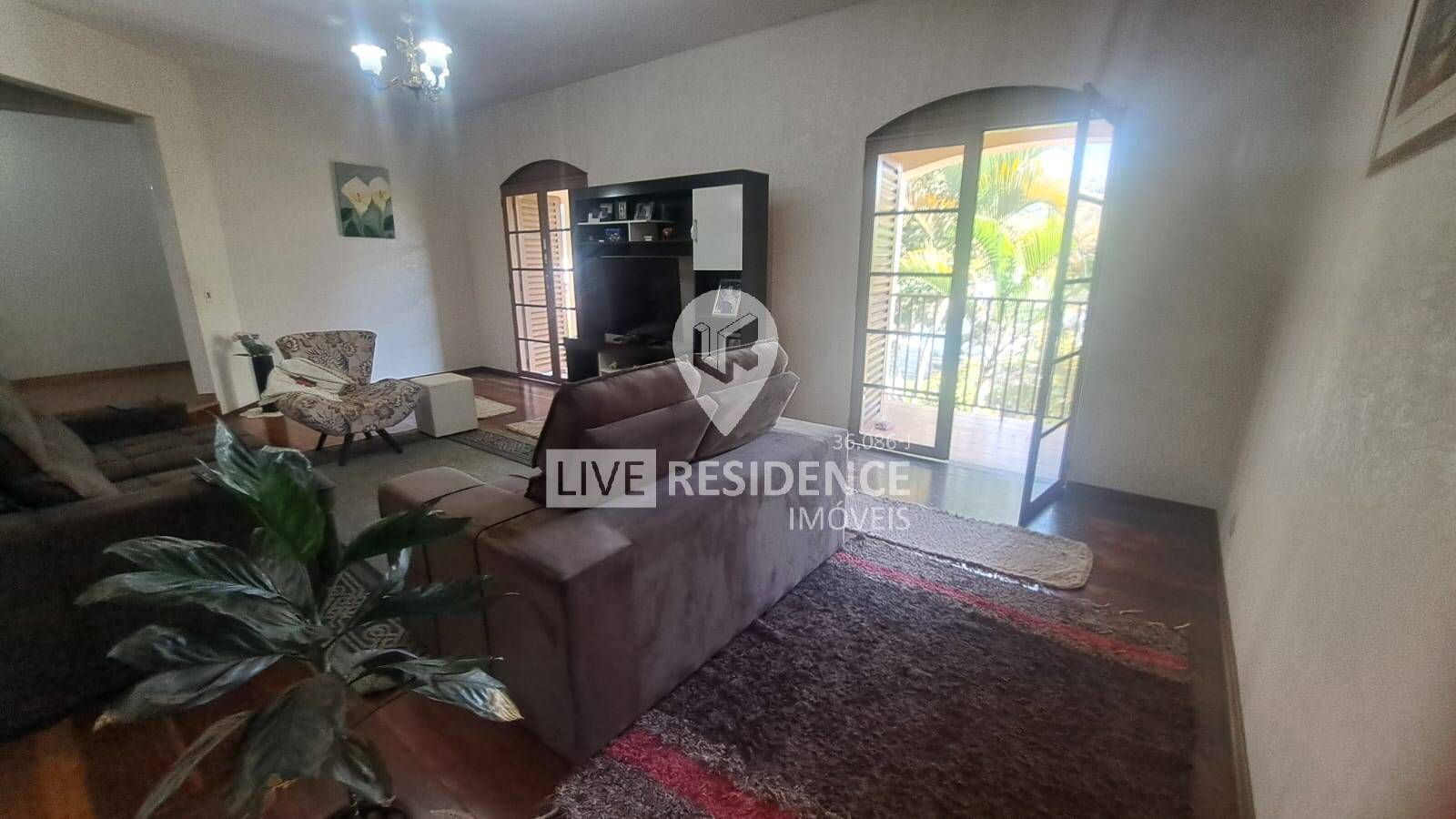 Casa à venda com 4 quartos, 360m² - Foto 23