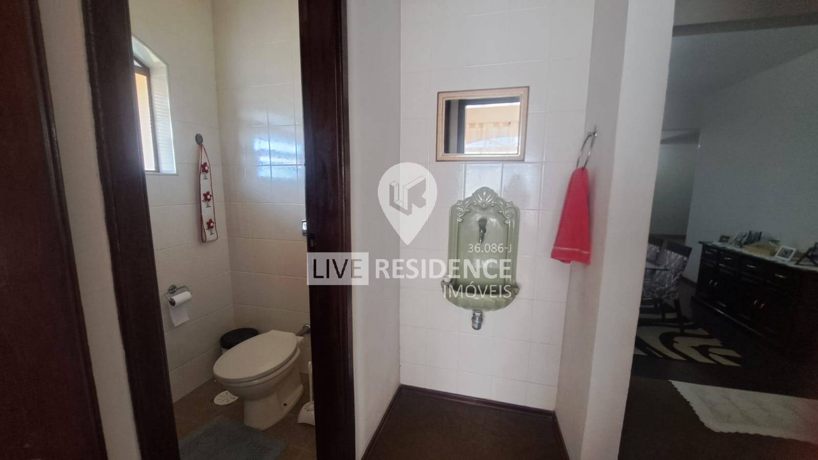 Casa à venda com 4 quartos, 360m² - Foto 35