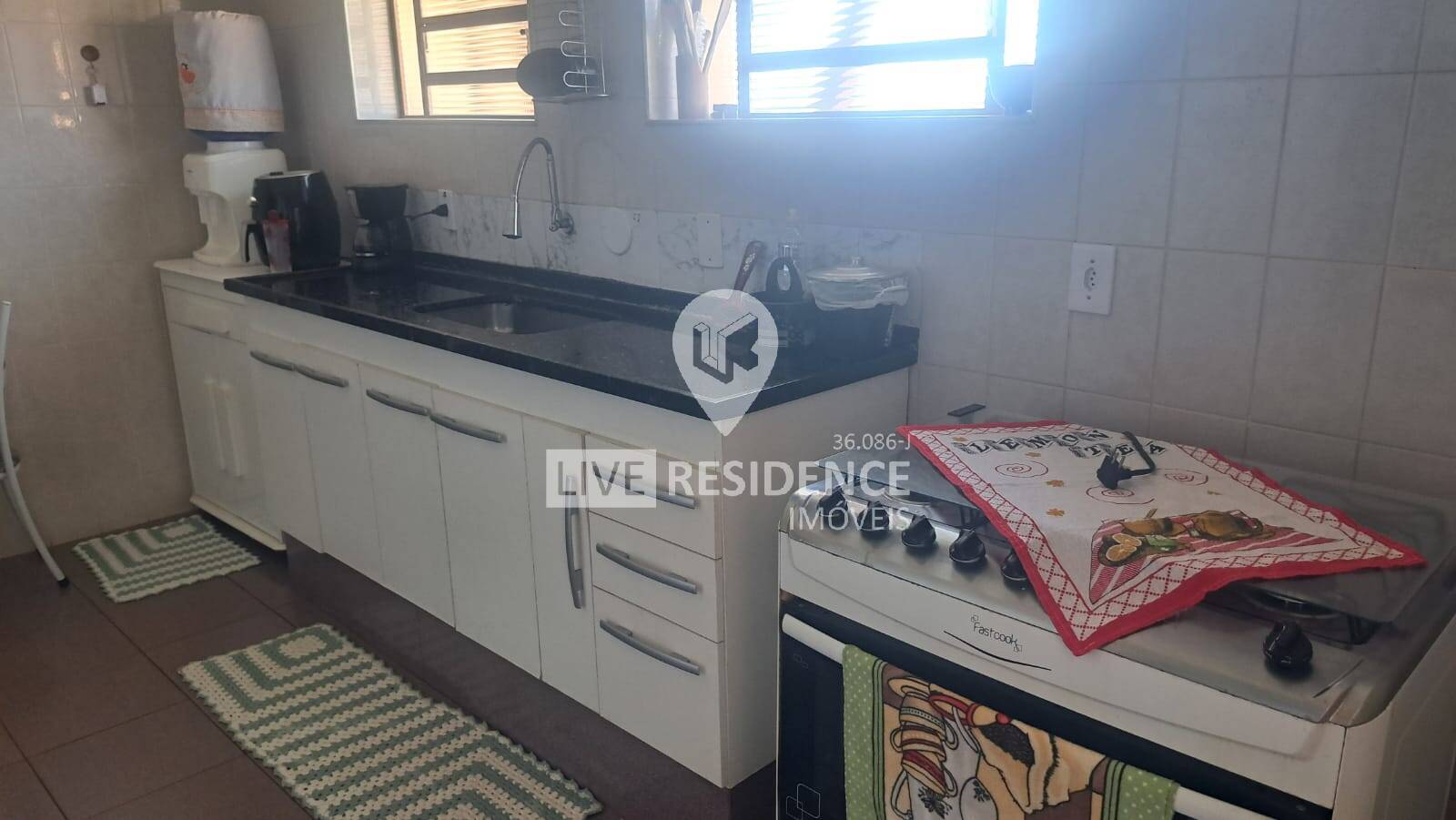 Casa à venda com 4 quartos, 360m² - Foto 46