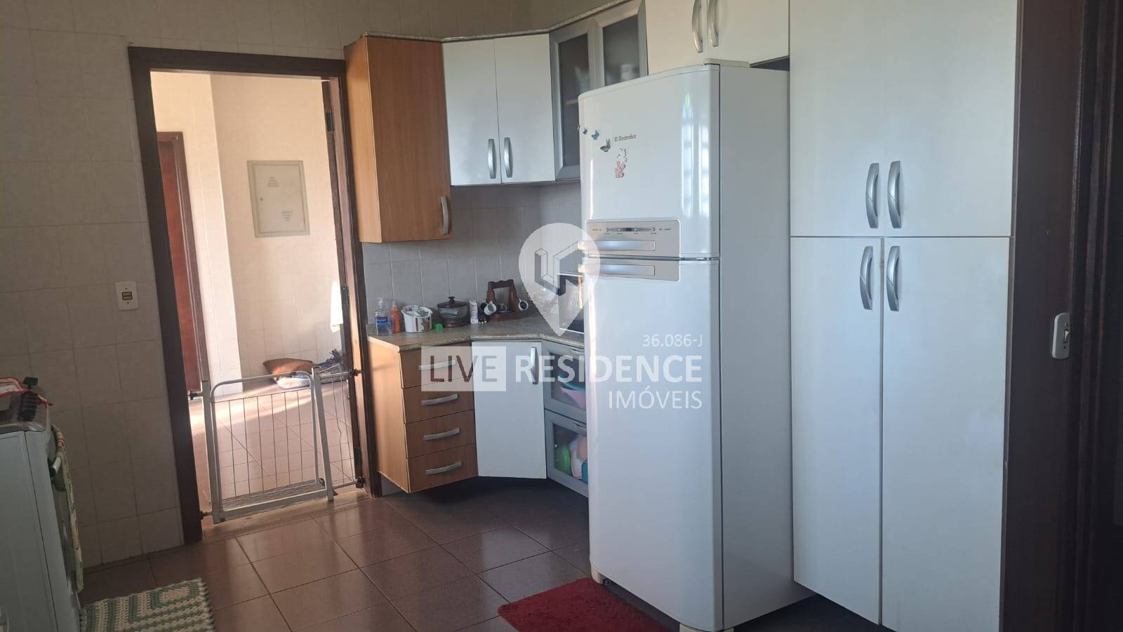 Casa à venda com 4 quartos, 360m² - Foto 48