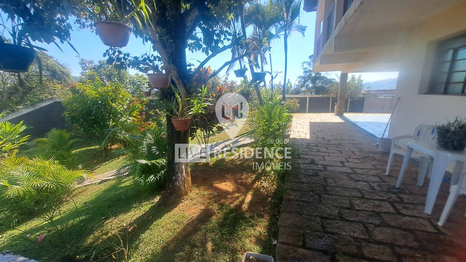 Casa à venda com 4 quartos, 360m² - Foto 39