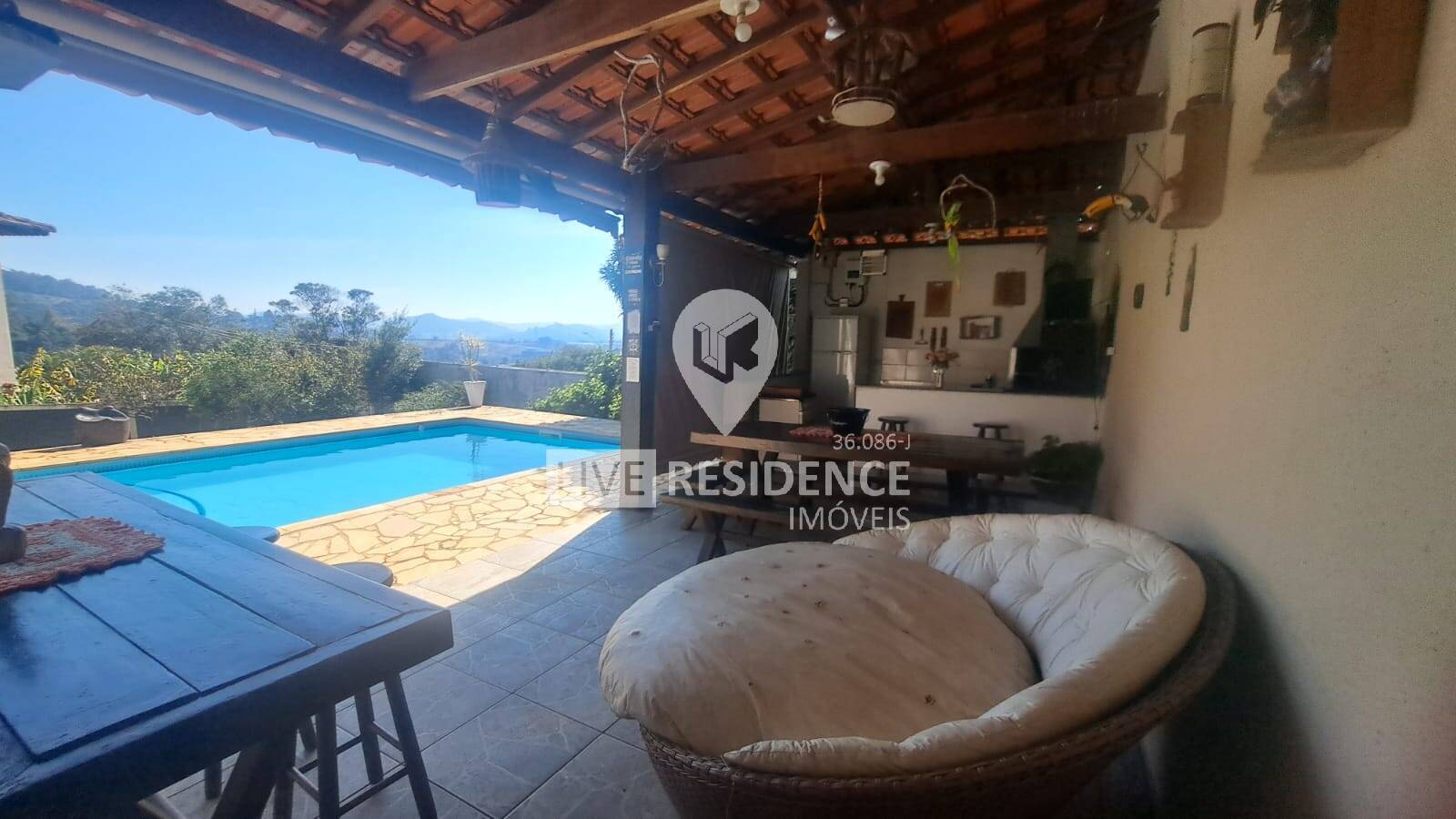 Casa à venda com 4 quartos, 360m² - Foto 59