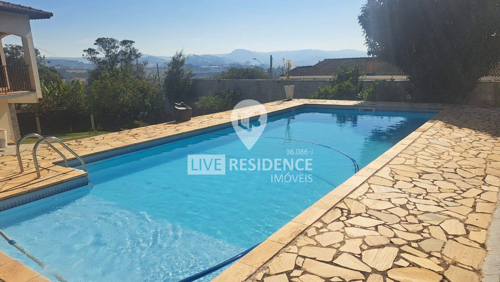 Casa à venda com 4 quartos, 360m² - Foto 61