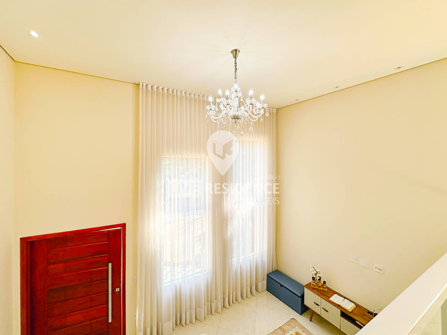 Casa à venda com 4 quartos, 200m² - Foto 11