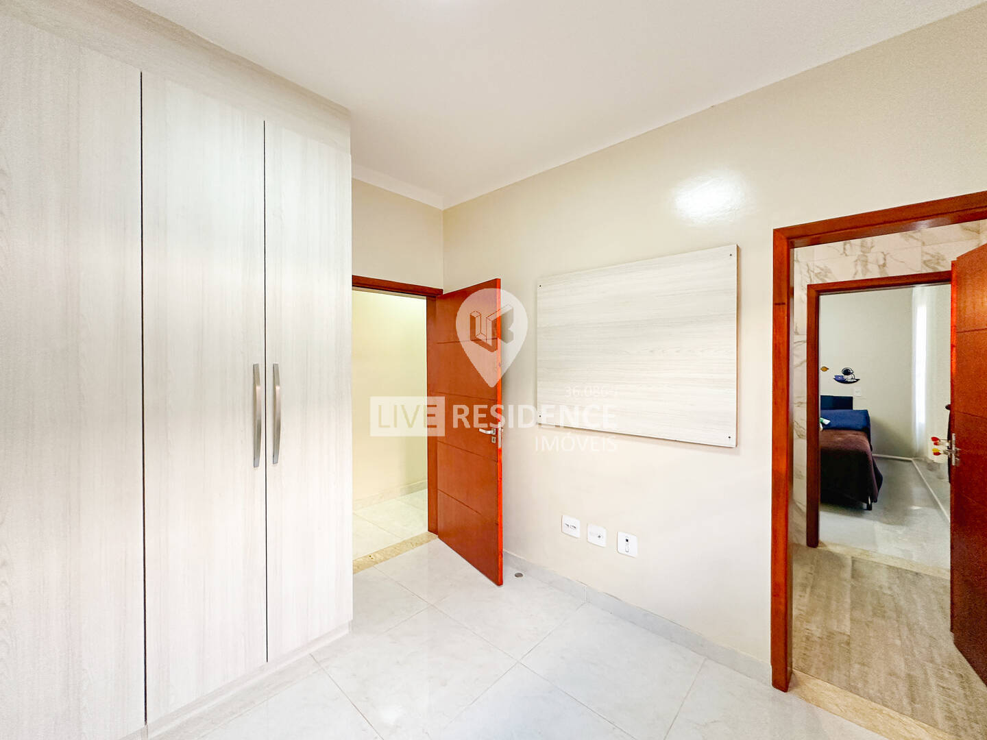 Casa à venda com 4 quartos, 200m² - Foto 16