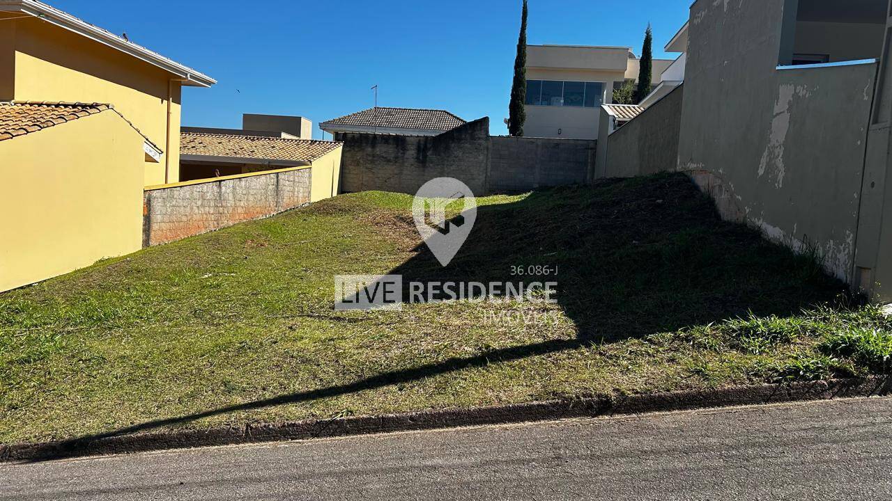 Terreno à venda, 300m² - Foto 1