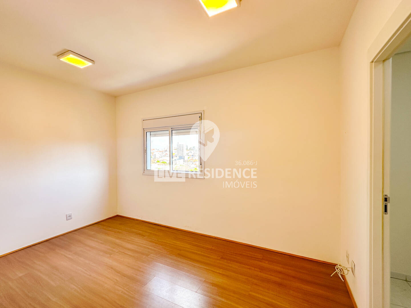 Apartamento à venda com 2 quartos, 63m² - Foto 9