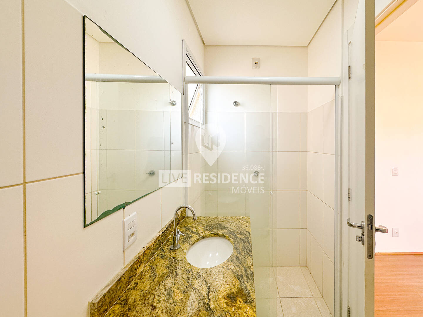 Apartamento à venda com 2 quartos, 63m² - Foto 13
