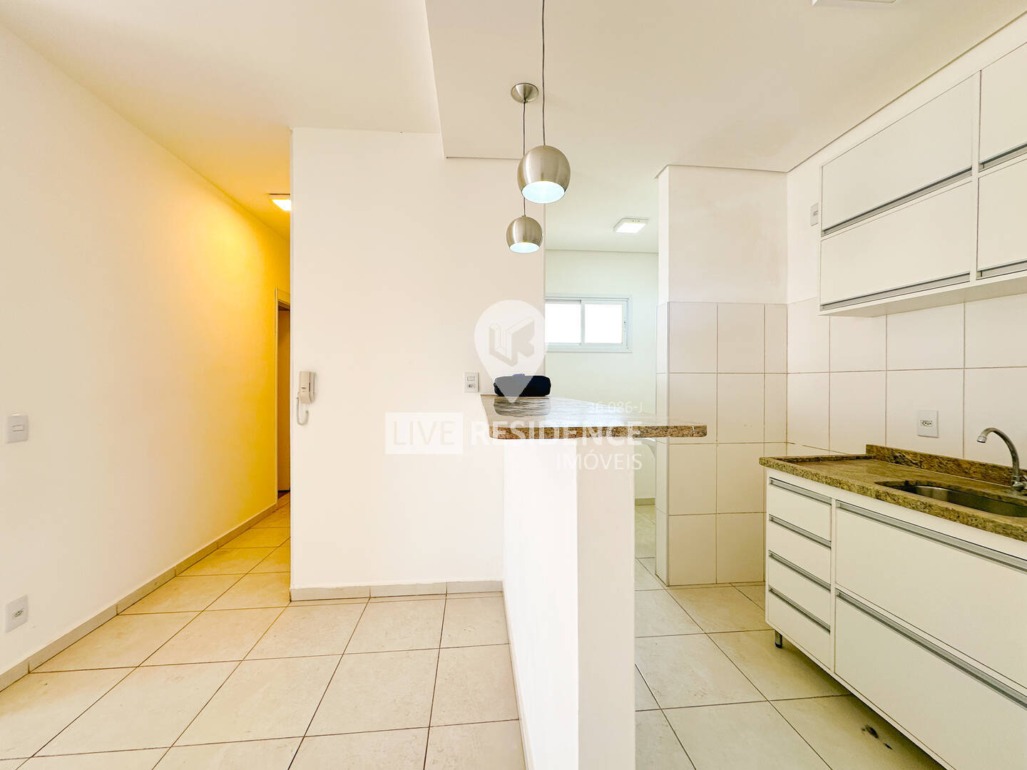 Apartamento à venda com 2 quartos, 63m² - Foto 4