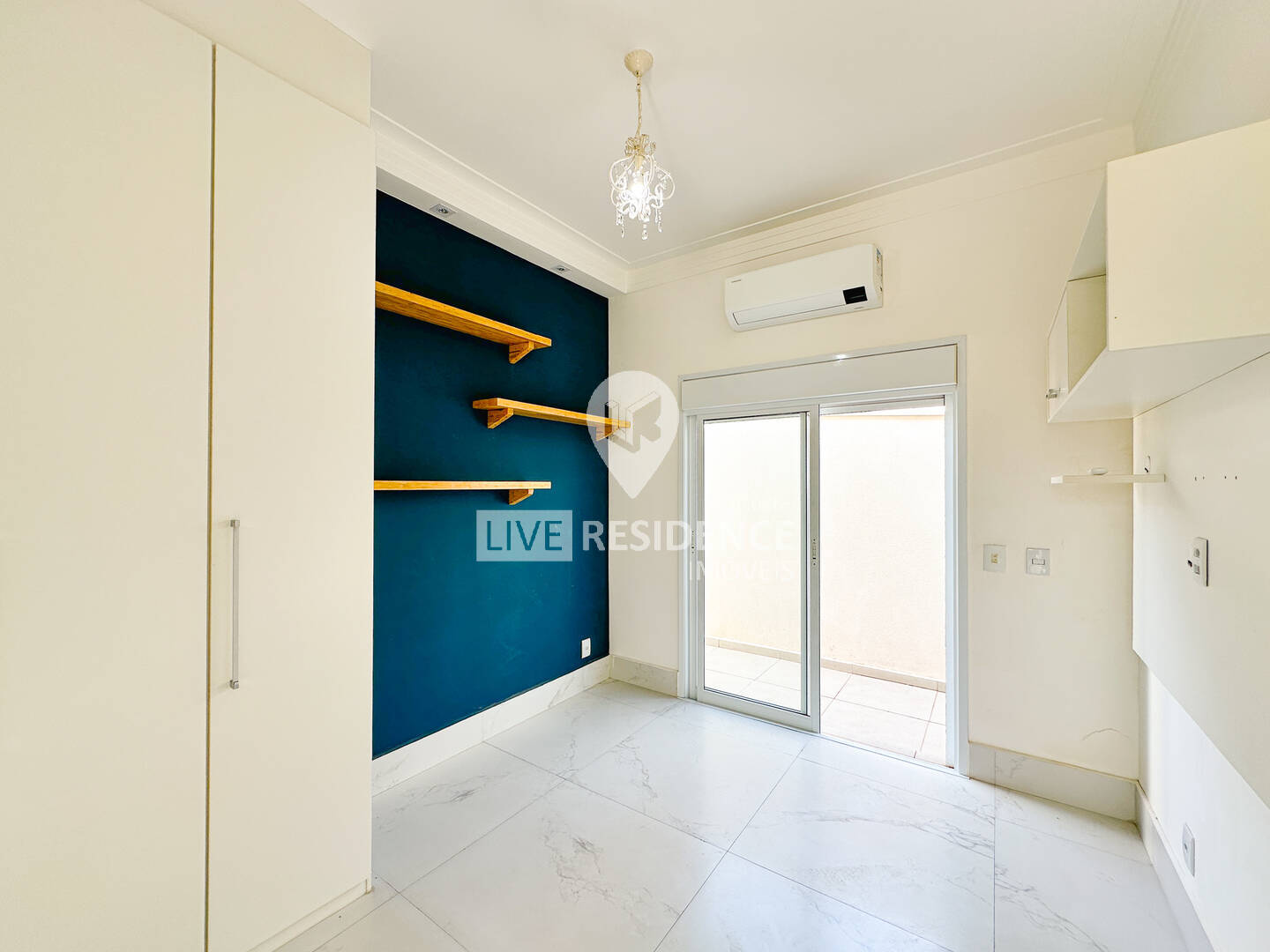 Casa à venda com 3 quartos, 200m² - Foto 7