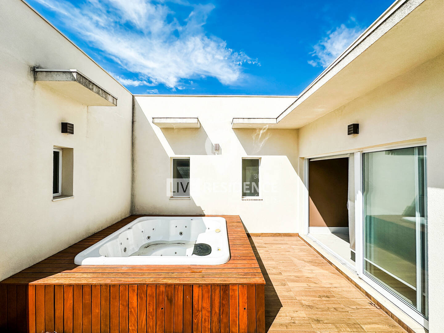 Casa à venda com 3 quartos, 200m² - Foto 4
