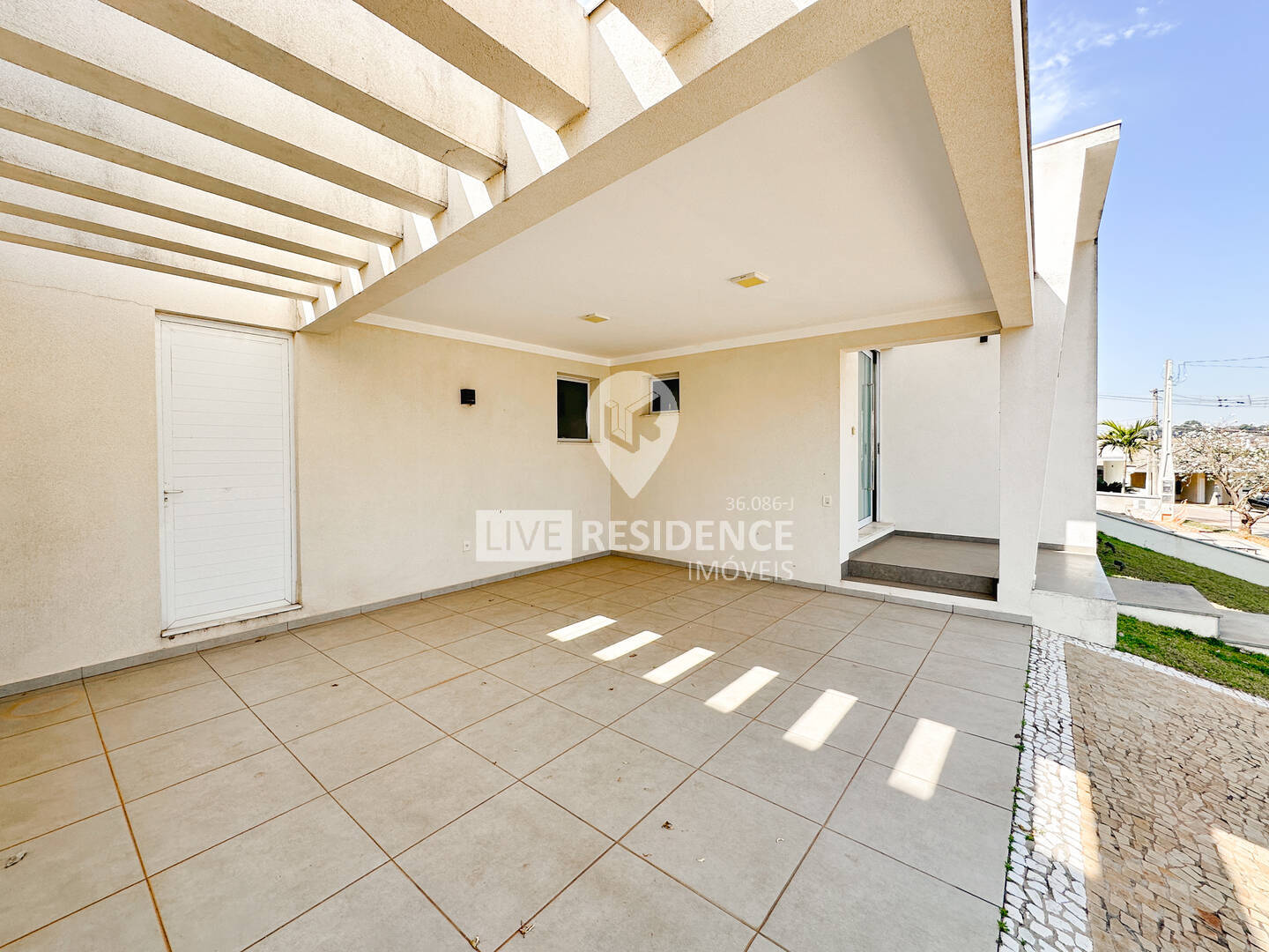 Casa à venda com 3 quartos, 200m² - Foto 5