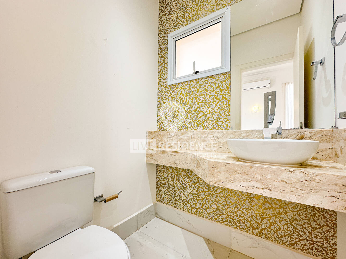 Casa à venda com 3 quartos, 200m² - Foto 18