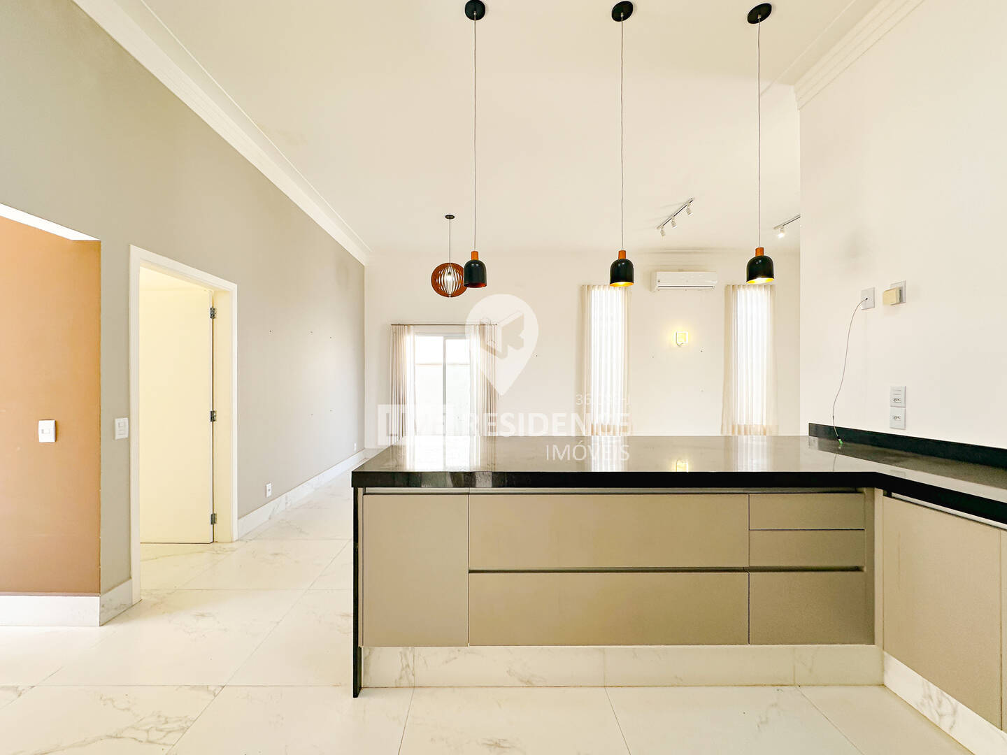 Casa à venda com 3 quartos, 200m² - Foto 27